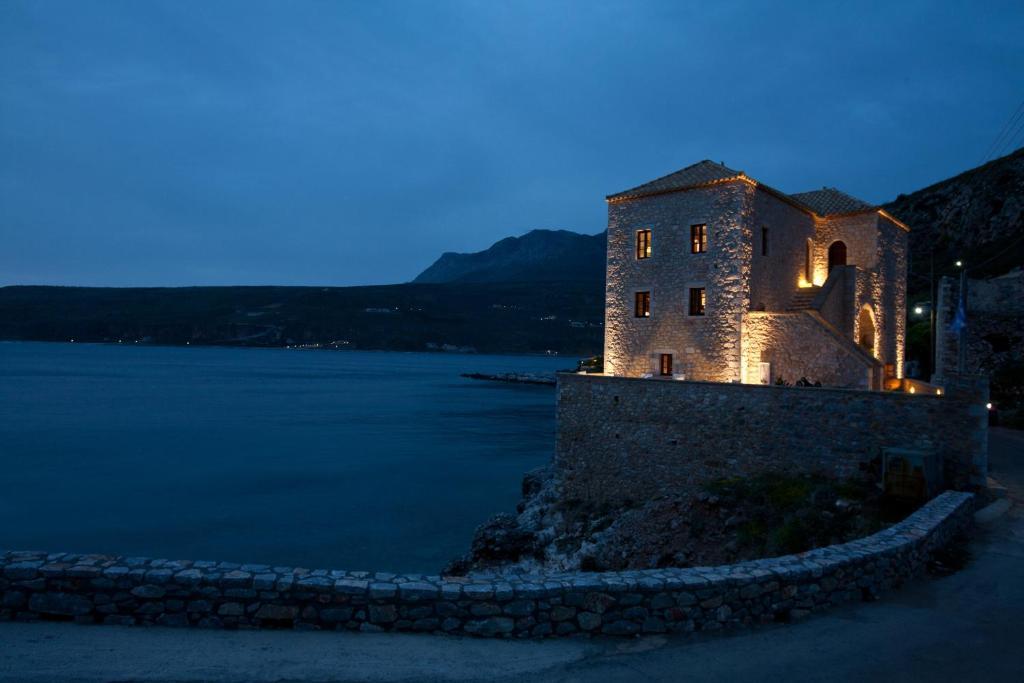 Mavromichalai Limeni Exterior foto